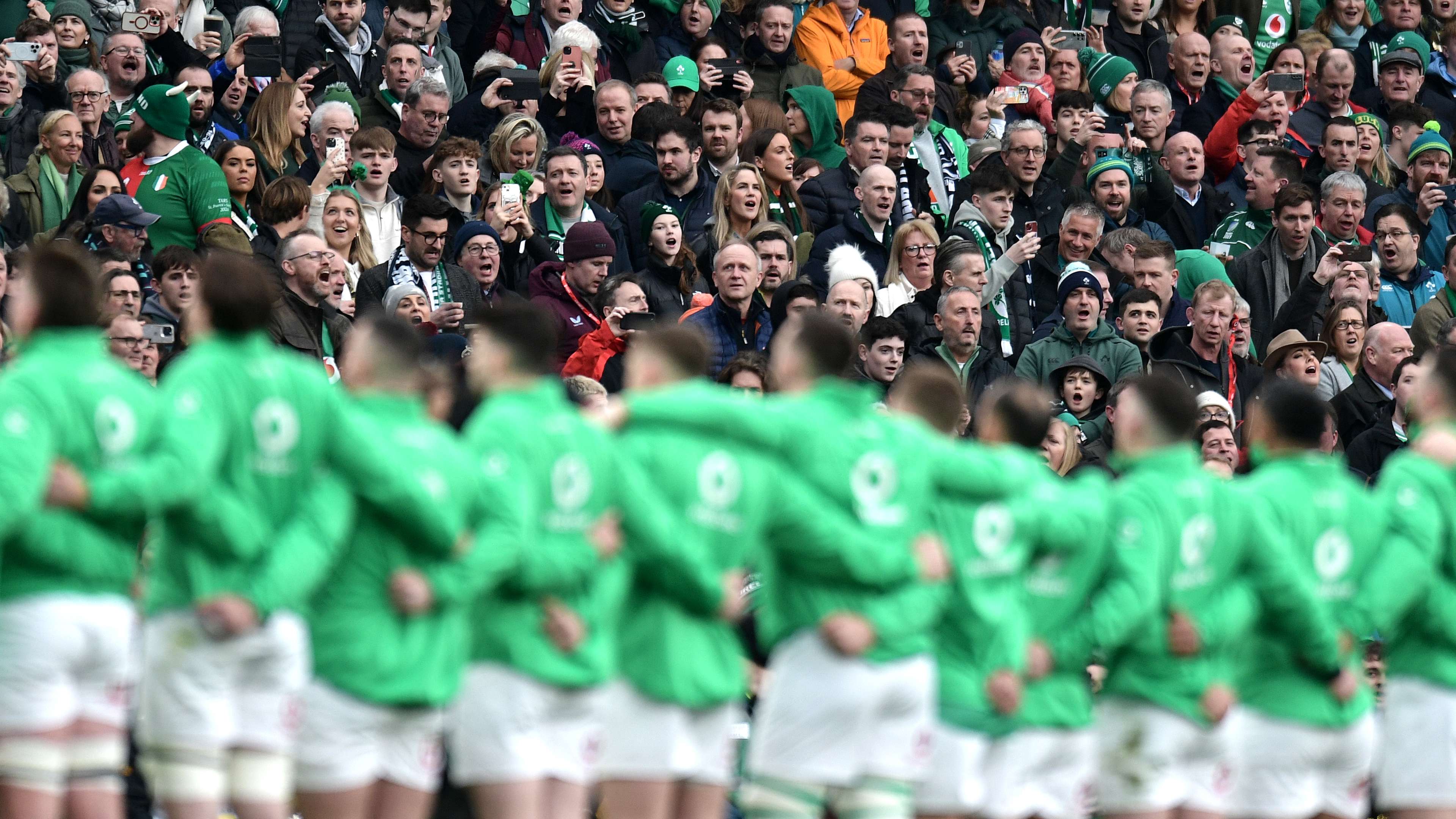 默無聞的球 默無聞的球